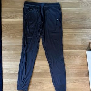 Born primitive joggers
